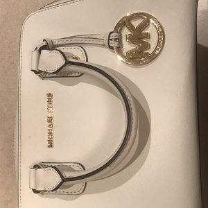 Michael Kors purse and matching wallet